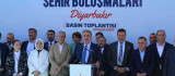 AK Parti heyeti Diyarbakır'a çıkarma yaptı