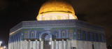 Binlerce Filistinli, Mevlit Kandili için Mescid-i Aksa'da toplandı