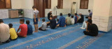 Diyarbakır İl Müftüsü İmamoğlu, camide çocuklarla bir araya geldi