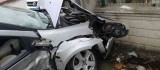 Elazığ'da kaza yapan otomobil duvara çarparak durabildi: 2 yaralı