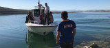 Elazığ'da tekneyle birlikte suda kaybolan şahıs 'ROW'  ile aranıyor
